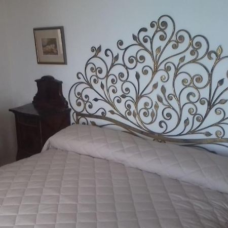 Amazing Flat At The Heart Of 5 Terre National Park Apartment Vernazza Bagian luar foto